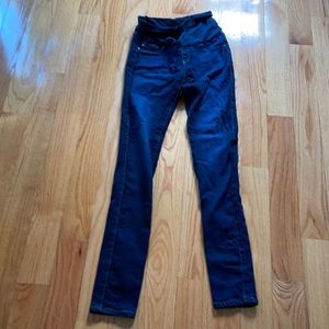 AG Maternity Jeans size 25 R